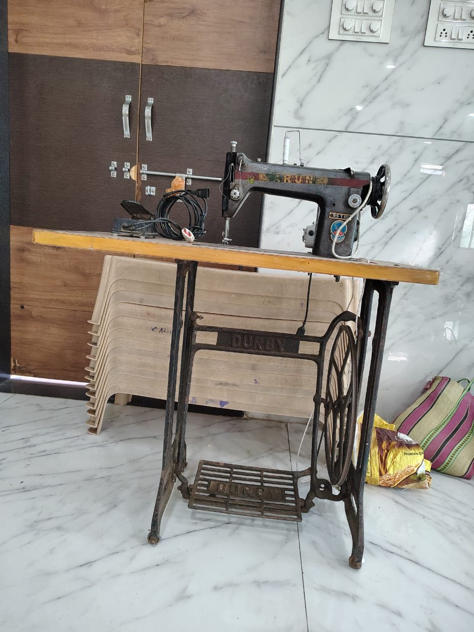 Sewing Machine Distribution